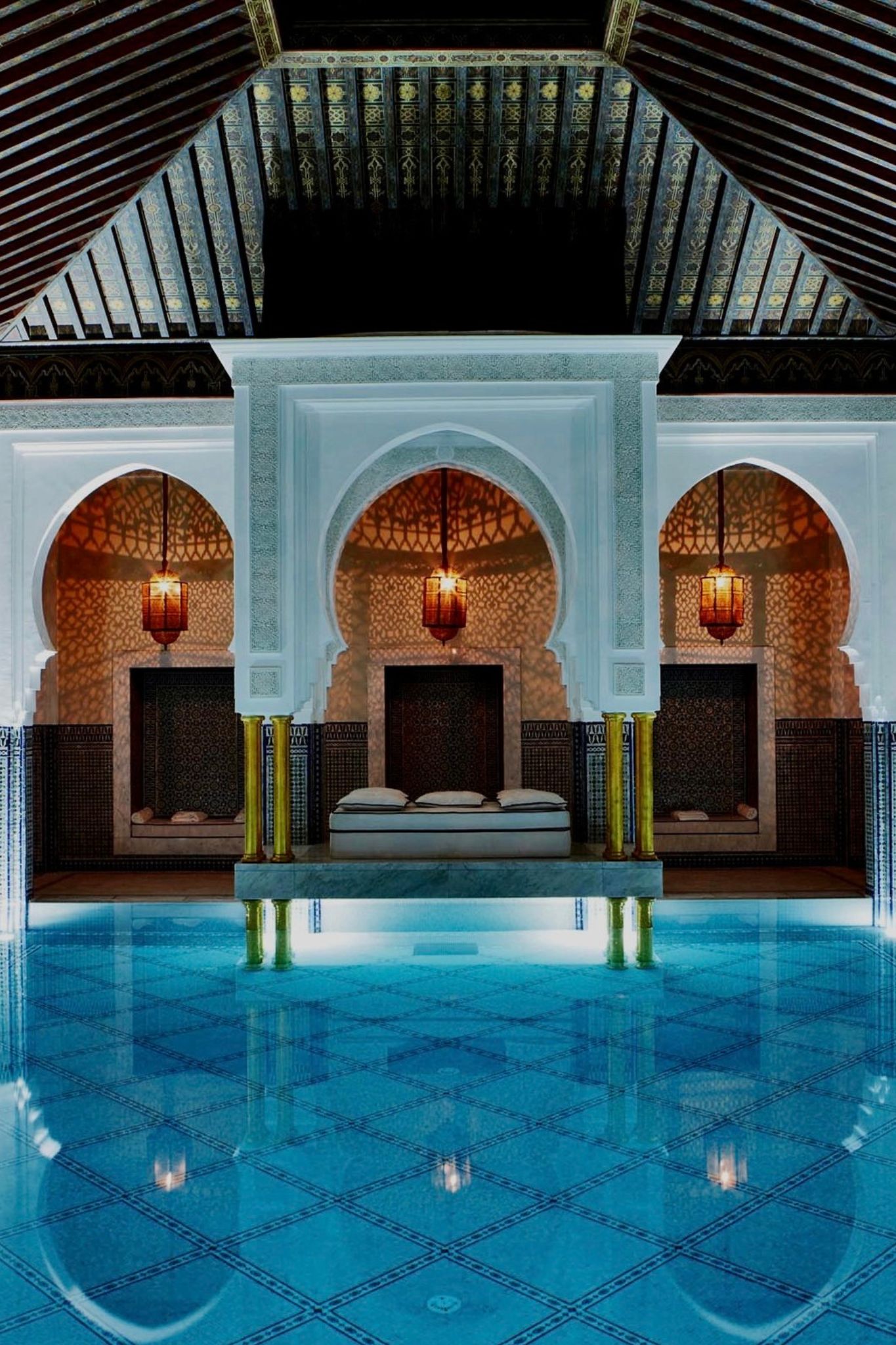 8 Days Luxury Desert Experience