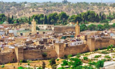 8 Days Luxury Desert Experience